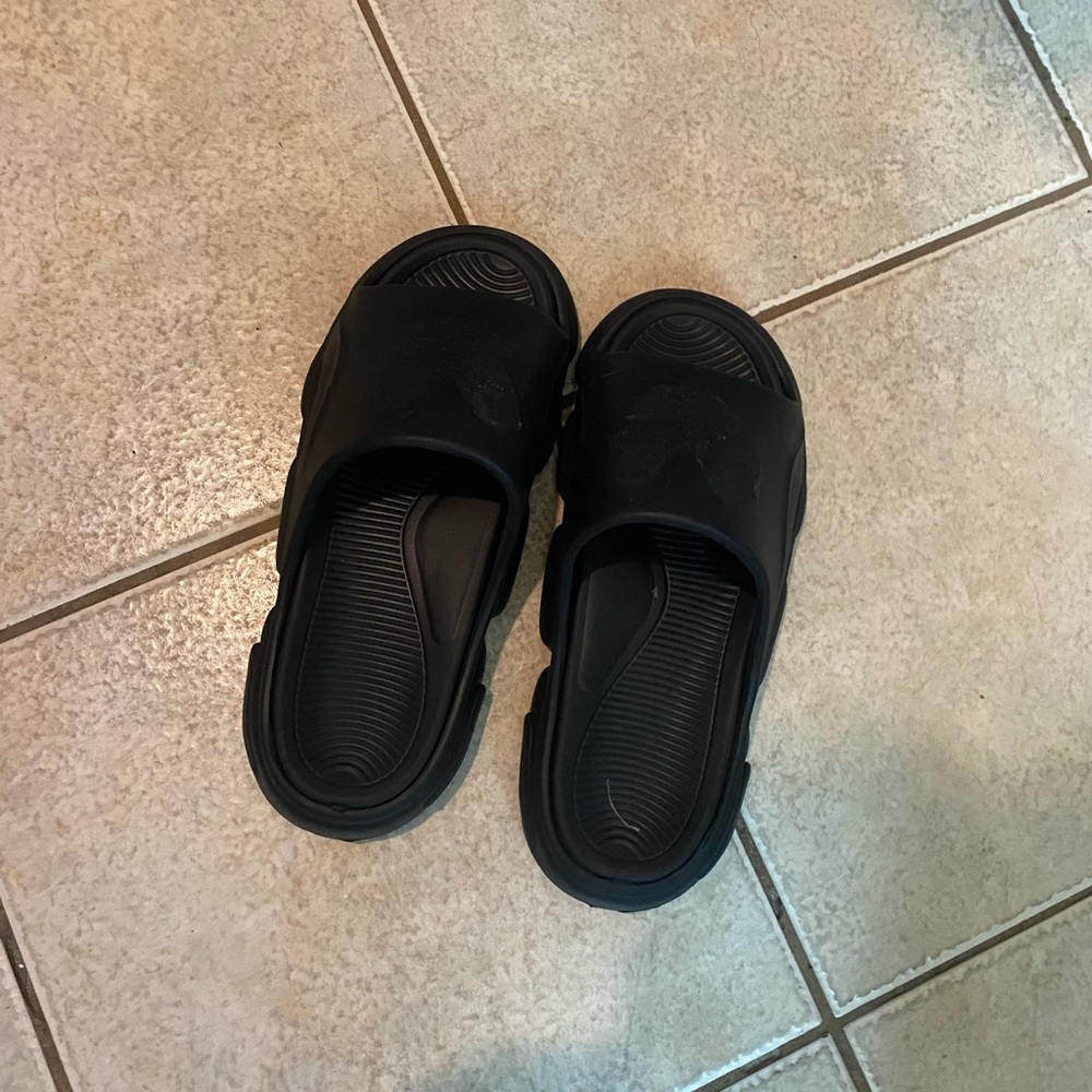 Black slides